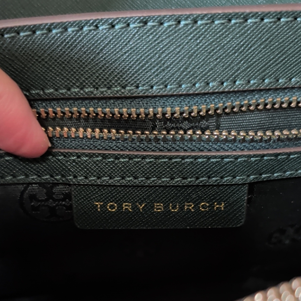 Tory Burch Emerson Combo Crossbody Jitney Green EUC - Picture 9 of 11